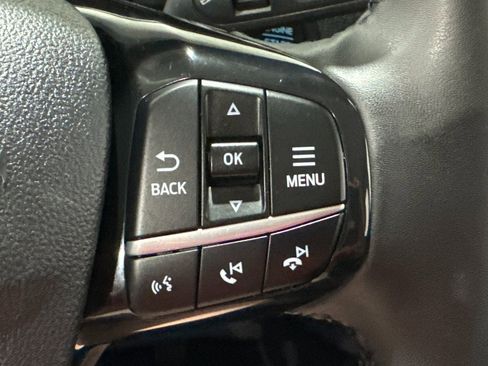 Used 2021 Ford Escape SE w/ Cold Weather Package image 6