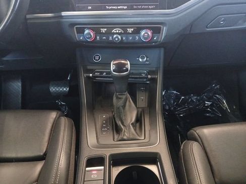Used 2024 Audi Q3 2.0T Premium AWD/4WD image 4