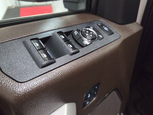 Used 2017 Ford F250 King Ranch w/ King Ranch Ultimate Package image 36