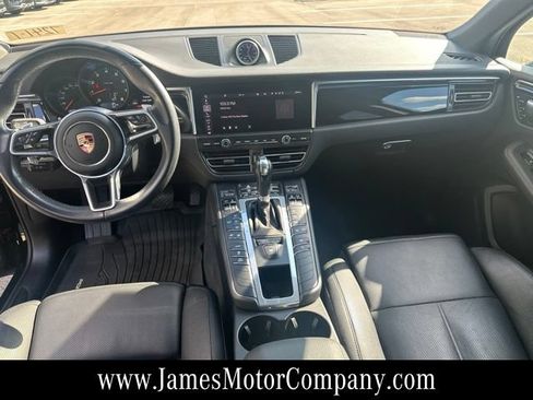 Used 2020 Porsche Macan AWD/4WD image 15