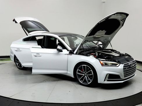 Used 2019 Audi S5 Prestige w/ S Sport Package image 10