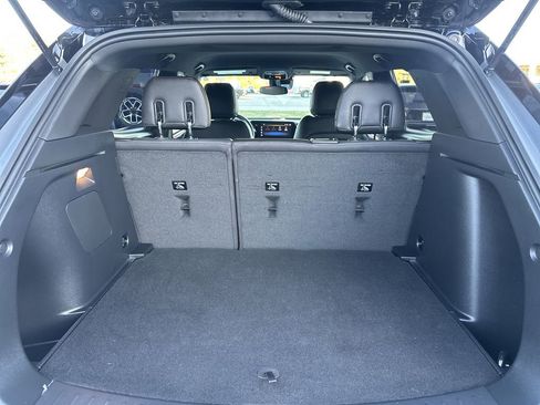 Used 2024 Chevrolet TrailBlazer RS w/ Driver Confidence Package image 30