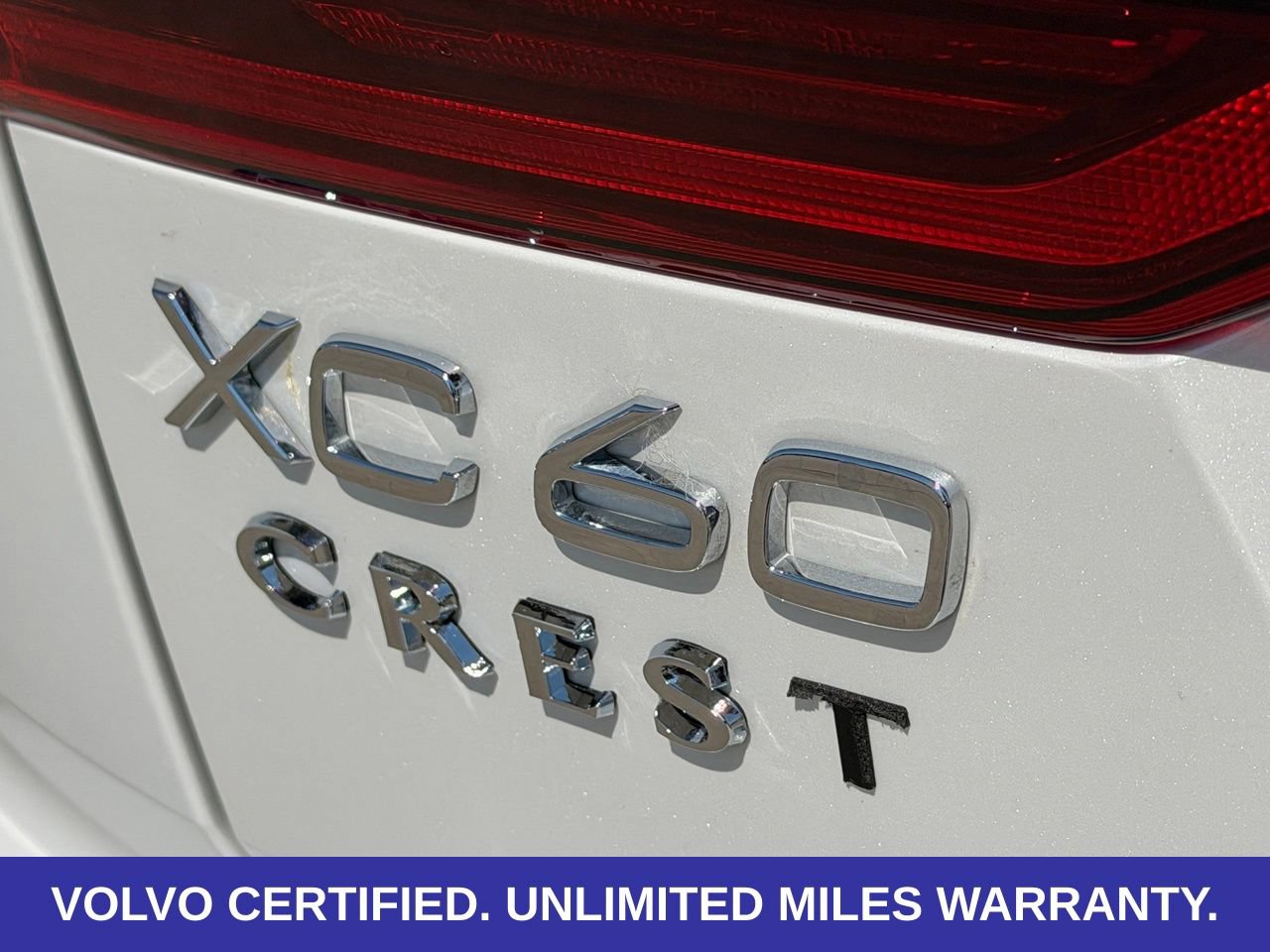 Certified 2026 Volvo XC60 B5 Plus AWD/4WD image 10