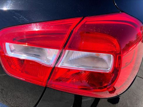 Used 2019 Mercedes-Benz GLA 250 GLA 250 image 30