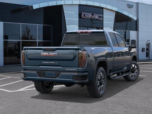 New 2026 GMC Sierra 2500 Denali AWD/4WD image 4