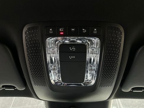 Used 2025 Mercedes-Benz GLA 250 image 17