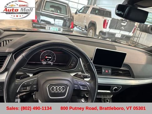 Used 2018 Audi SQ5 Premium Plus w/ Navigation Package image 15