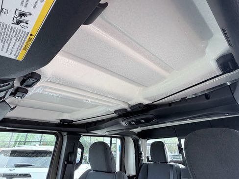 New 2026 Jeep Gladiator Sport image 9