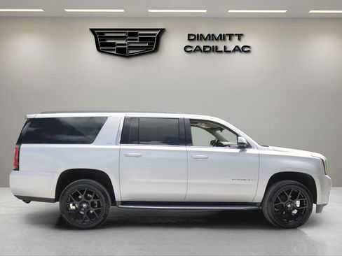 Used 2019 GMC Yukon XL SLT w/ Open Road Package RWD image 4