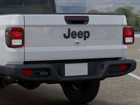 New 2026 Jeep Gladiator Sport AWD/4WD image 13