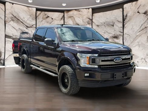 Used 2018 Ford F150 XLT w/ Equipment Group 302A Luxury AWD/4WD image 8
