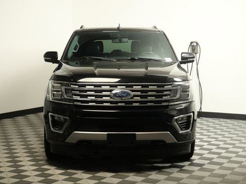 Used 2020 Ford Expedition Limited w/ Equipment Group 302A AWD/4WD image 2