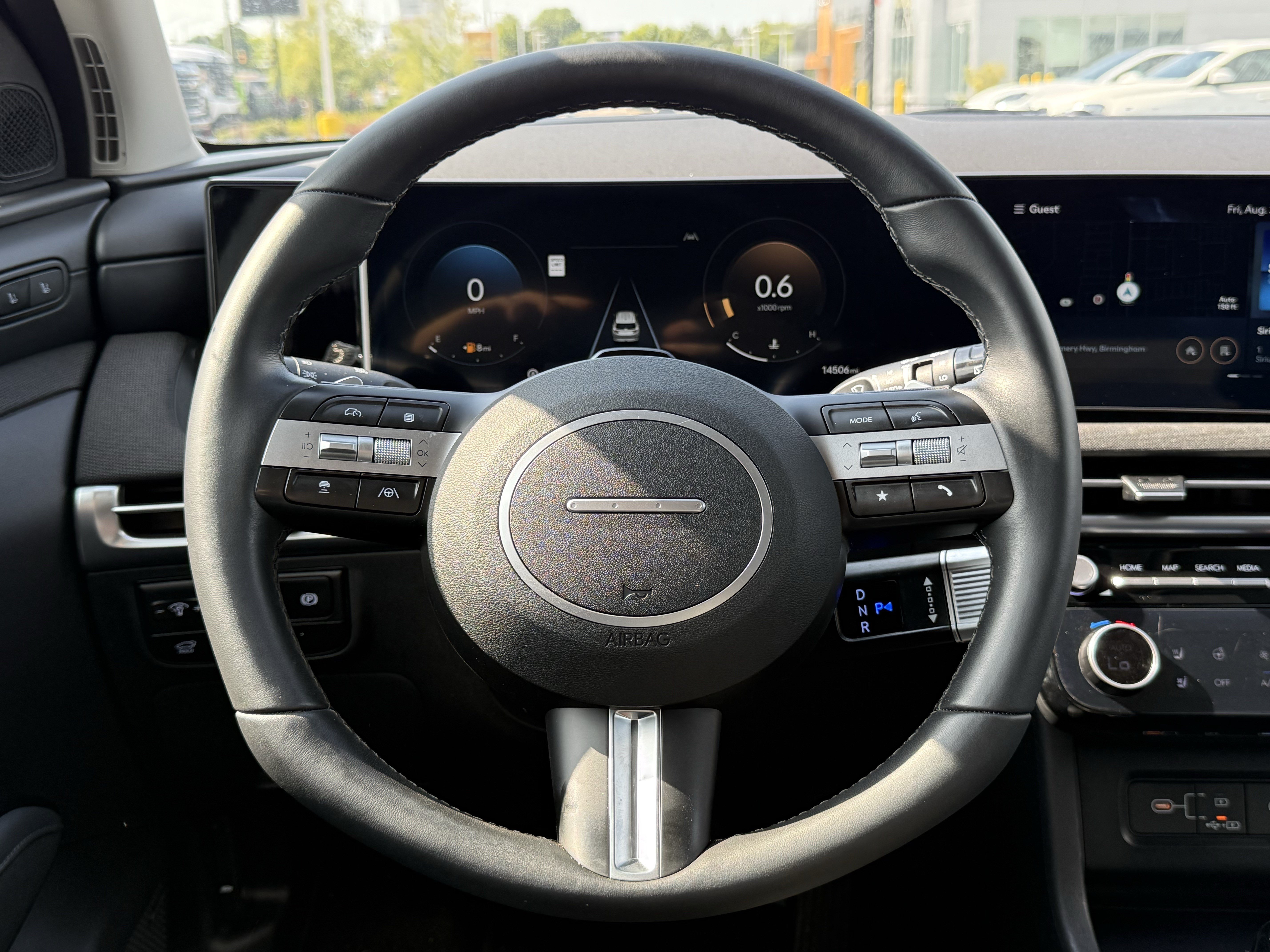 Used 2025 Hyundai Tucson Limited FWD image 17