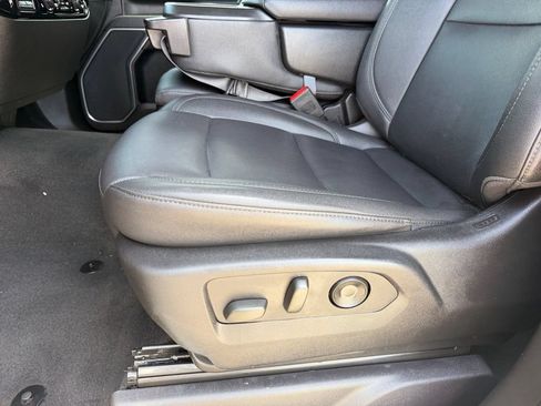 Used 2024 Chevrolet Silverado 2500 LTZ AWD/4WD image 11