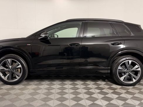 Used 2023 Audi Q4 e-tron Premium Plus w/ Premium Plus image 4
