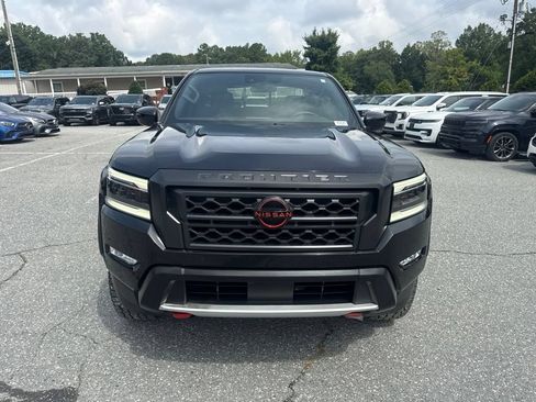 Used 2024 Nissan Frontier Pro-X RWD image 8