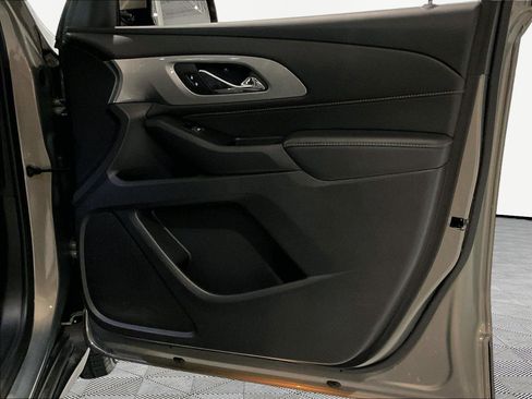 Used 2019 Chevrolet Traverse LT FWD image 28