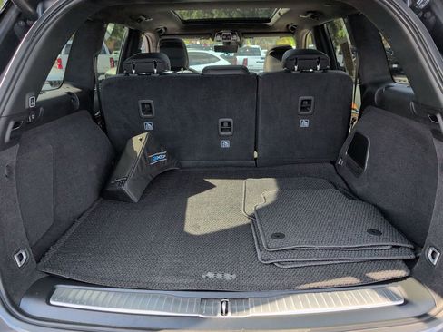 Used 2024 Jeep Grand Cherokee Summit image 28