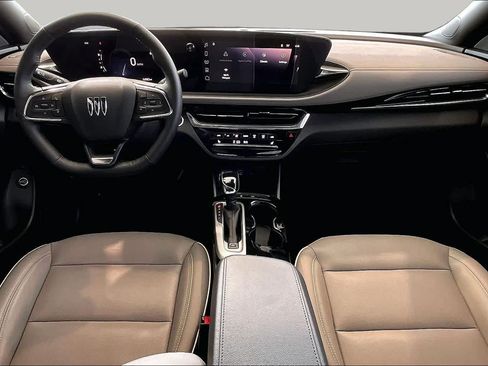 Used 2025 Buick Envista Avenir FWD image 15