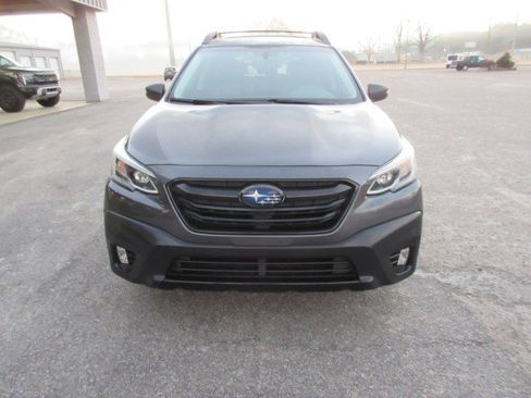 Used 2020 Subaru Outback Limited w/ Popular Package #2 image 8