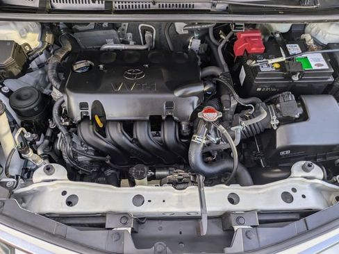 Used 2017 Toyota Yaris SE image 31