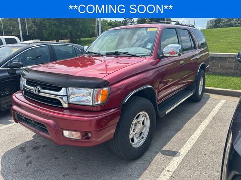 Used 2002 Toyota 4Runner SR5 AWD/4WD image 1