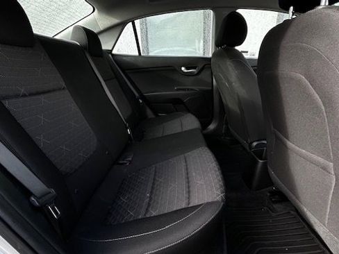 Used 2020 Kia Rio LX image 14