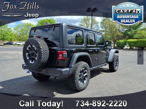 Used 2025 Jeep Wrangler Unlimited Rubicon 4xe w/ Safety Group AWD/4WD image 9