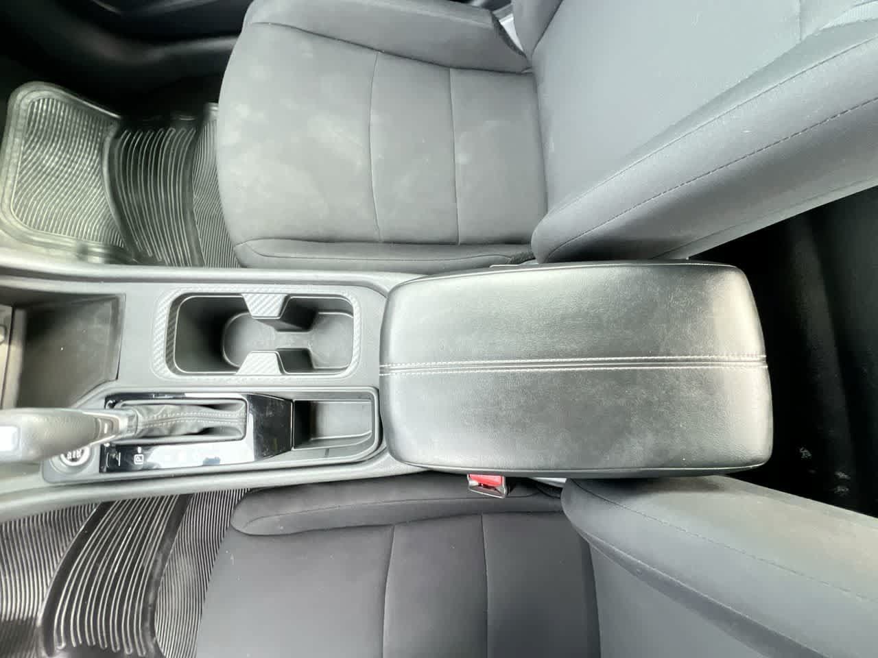 Used 2024 Nissan Sentra S FWD image 21