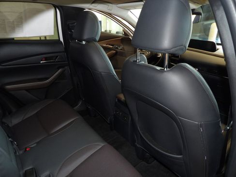 Certified 2023 MAZDA CX-30 AWD 2.5 S w/ Premium Package image 17