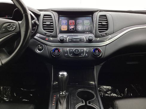 Used 2018 Chevrolet Impala LT FWD image 29