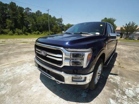 Used 2024 Ford F150 Lariat w/ FX4 Off-Road Package AWD/4WD image 7