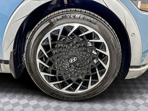 Used 2024 Hyundai Ioniq 5 Limited image 32