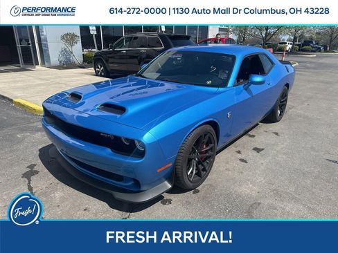 Used 2023 Dodge Challenger SRT Hellcat w/ Driver Convenience Group image 8