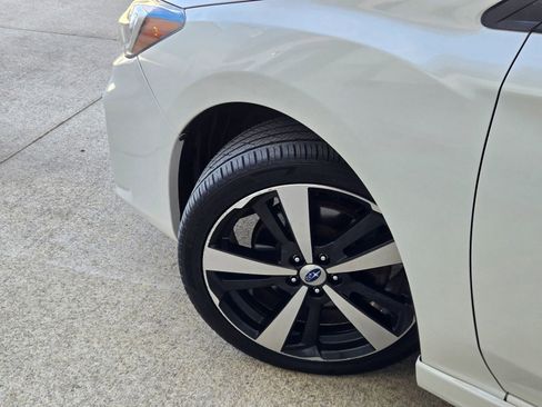 Used 2017 Subaru Impreza 2.0i Sport AWD/4WD image 37
