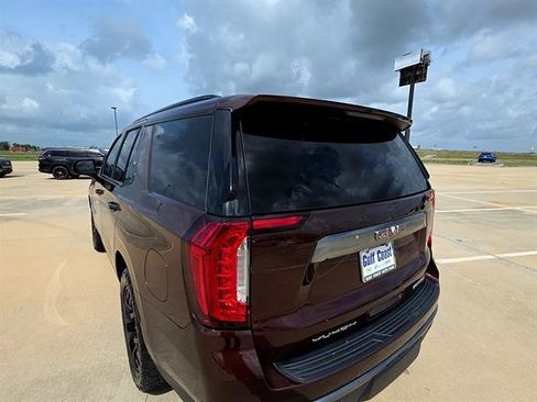 Used 2022 GMC Yukon AT4 AWD/4WD image 8
