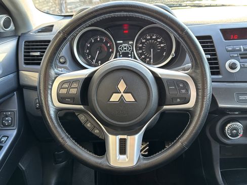 Used 2011 Mitsubishi Lancer Evolution GSR image 23