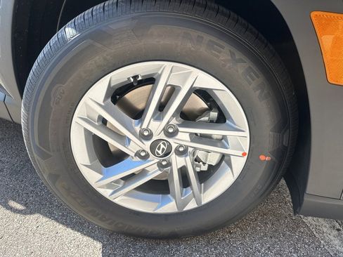 New 2026 Hyundai Tucson SE image 11