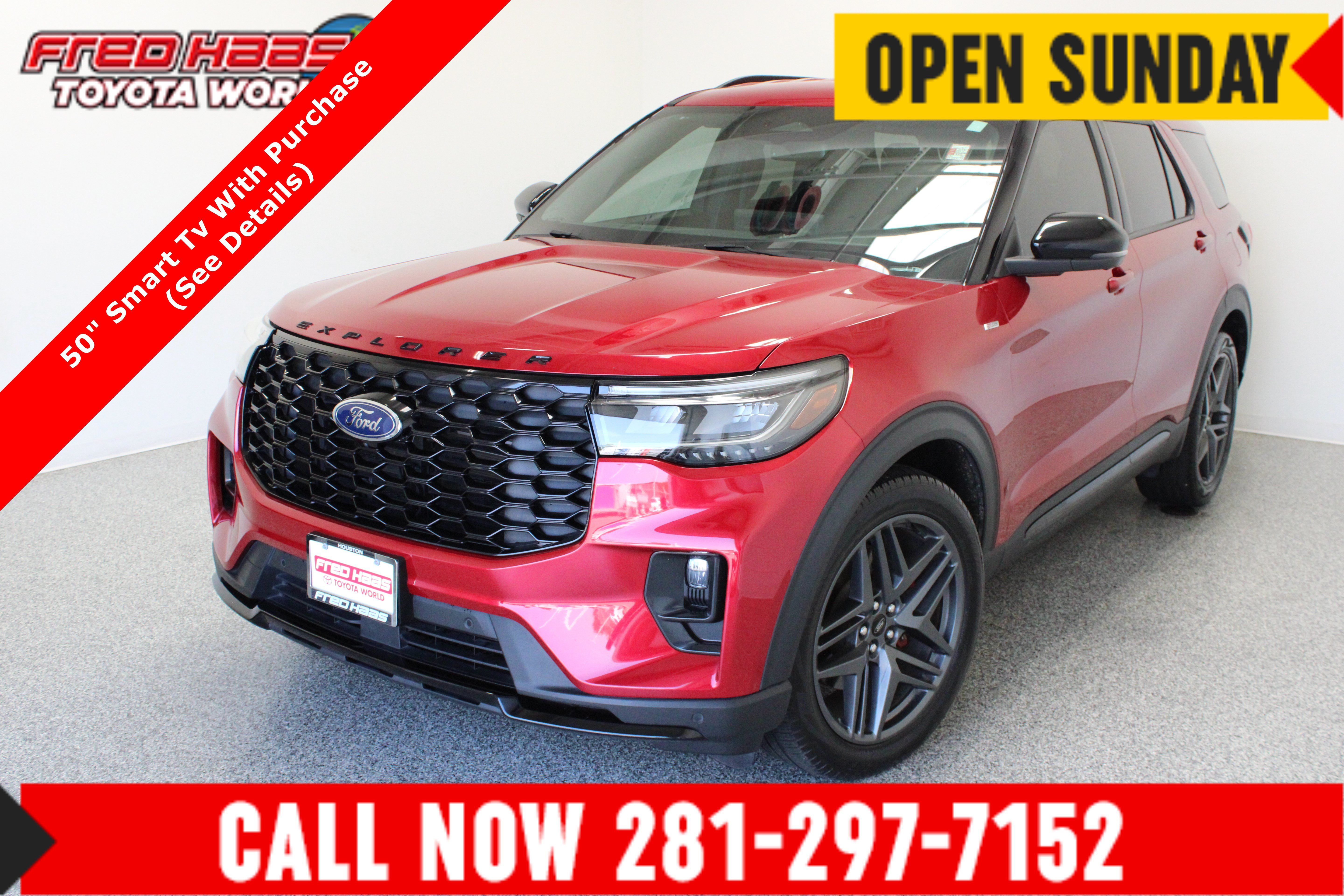 Used 2025 Ford Explorer ST-Line w/ Premium Package RWD image 1