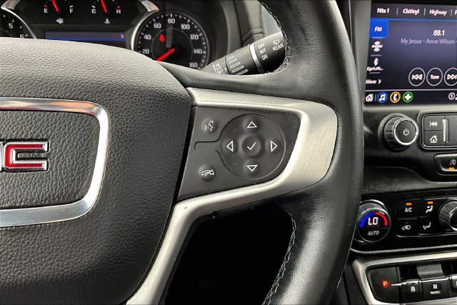 Used 2023 GMC Terrain SLT w/ Tech Package AWD/4WD image 12