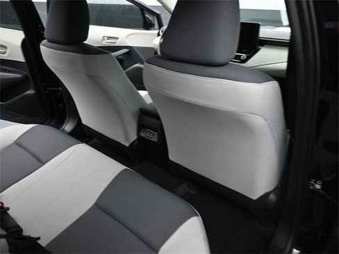 Certified 2025 Toyota Corolla LE image 25