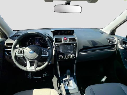 Used 2017 Subaru Forester 2.5i Limited image 16