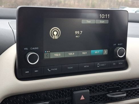 Used 2024 Honda HR-V LX image 16