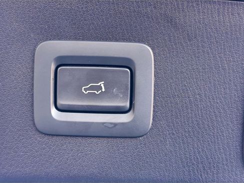 Used 2025 MAZDA CX-5 Signature image 13