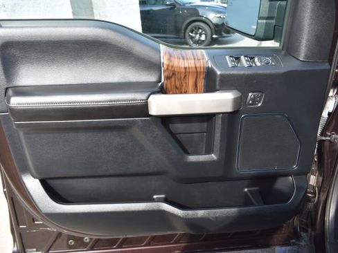Used 2019 Ford F150 Lariat AWD/4WD image 17