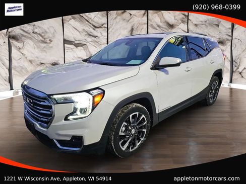 Used 2022 GMC Terrain SLT w/ Infotainment Package II image 1