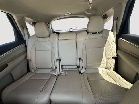 Used 2020 Acura MDX SH-AWD w/ Technology Package image 12