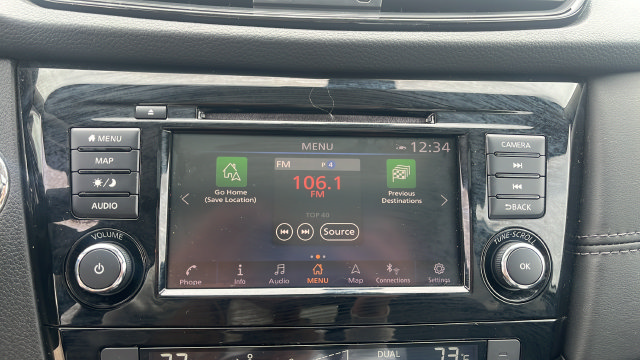 Used 2018 Nissan Rogue SL w/ Premium Package AWD/4WD image 15