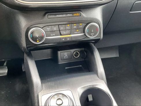 Used 2022 Ford Escape SE AWD/4WD image 15