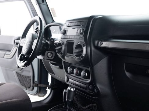 Used 2014 Jeep Wrangler Sport w/ Quick Order Package 24S AWD/4WD image 30